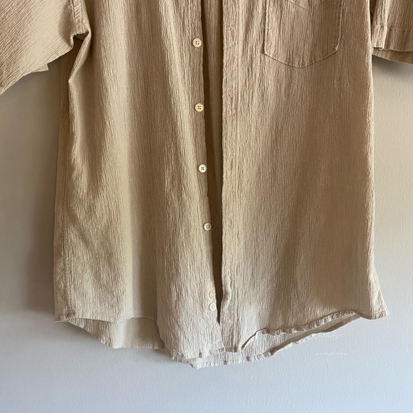 Vintage tan button down top - Picture 2 of 6